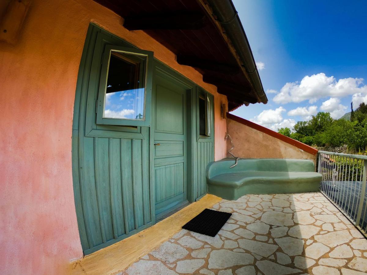 Elaion Guesthouse Elliniko  Exterior photo
